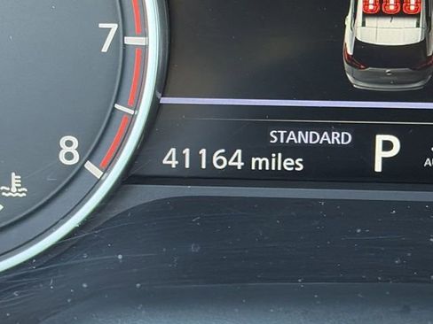 Used 2024 Nissan Rogue SV w/ SV Premium Package image 26