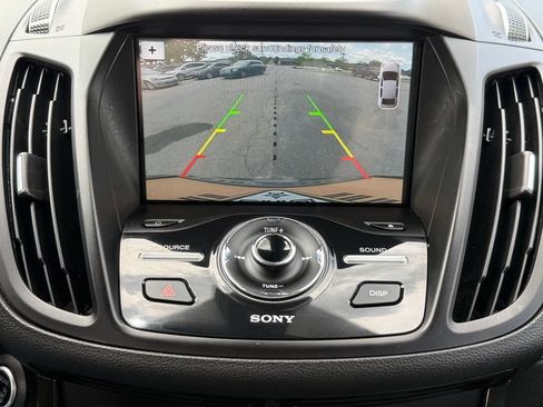 Used 2017 Ford Escape Titanium AWD/4WD image 35