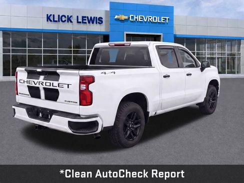 Used 2021 Chevrolet Silverado 1500 Custom w/ Rally Edition AWD/4WD image 8