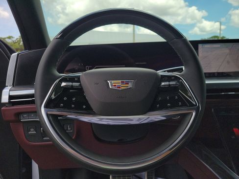 New 2026 Cadillac Escalade Luxury w/ Touring Package AWD/4WD image 30