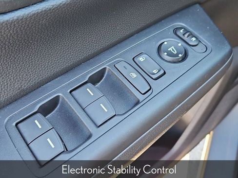 Certified 2026 Honda CR-V Sport-L image 31