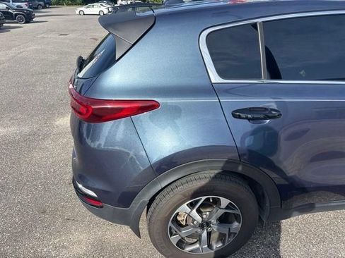Used 2021 Kia Sportage LX FWD image 9