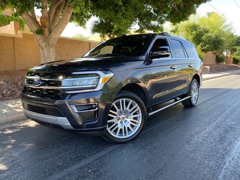 Used 2024 Ford Expedition Limited AWD/4WD image 82