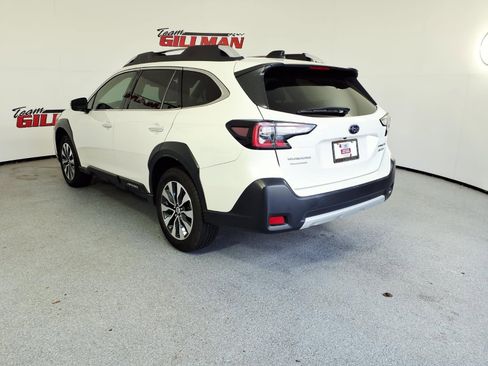 Used 2023 Subaru Outback Touring image 7