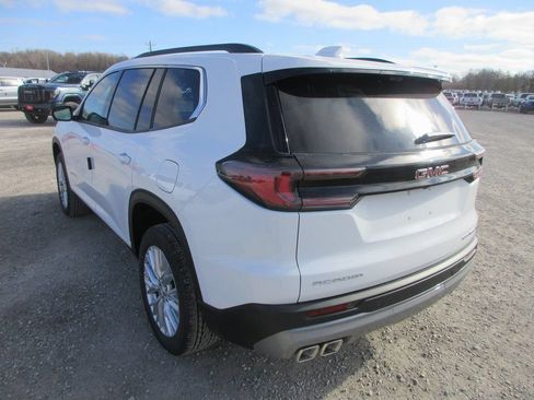 New 2026 GMC Acadia Elevation w/ Elevation Premium Package FWD image 8