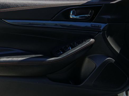 Used 2023 Nissan Maxima SR w/ Sport Mat Group image 23