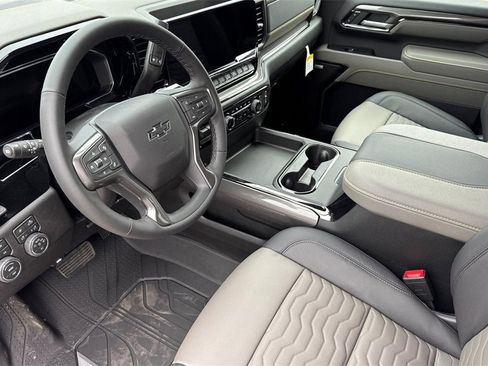 New 2026 Chevrolet Silverado 2500 ZR2 w/ LPO, Dark Essentials Package image 10