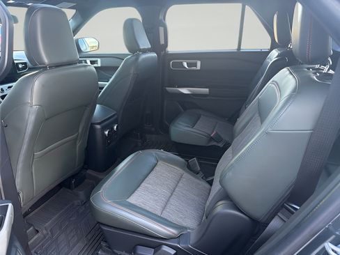 Used 2022 Ford Explorer Timberline AWD/4WD image 7