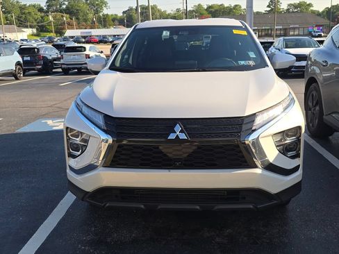 Used 2024 Mitsubishi Eclipse Cross SEL AWD/4WD image 2