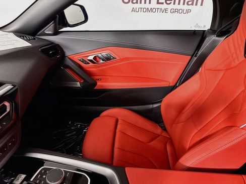 Used 2026 BMW Z4 M40i w/ Premium Package RWD image 31