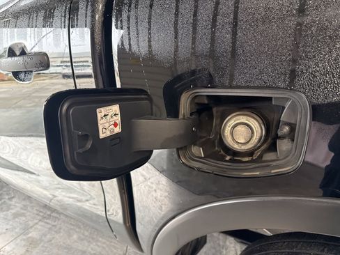 Used 2020 Ford Ranger XL w/ Equipment Group 101A Mid image 11