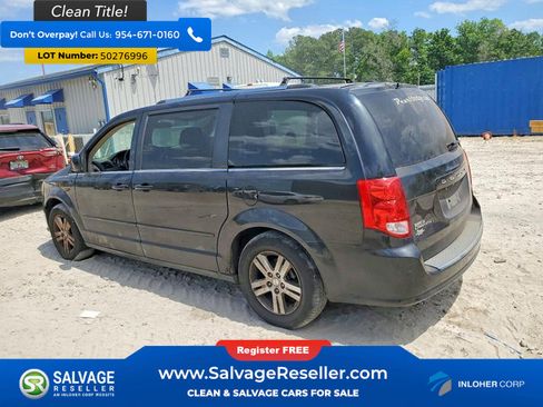 Used 2011 Dodge Grand Caravan Crew image 3