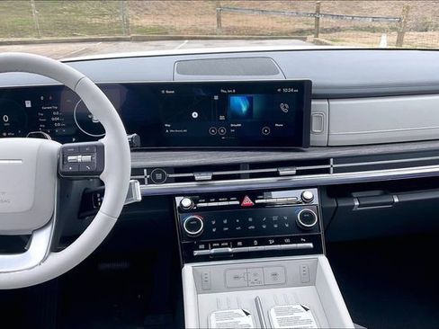 New 2026 Hyundai Santa Fe Limited FWD image 7