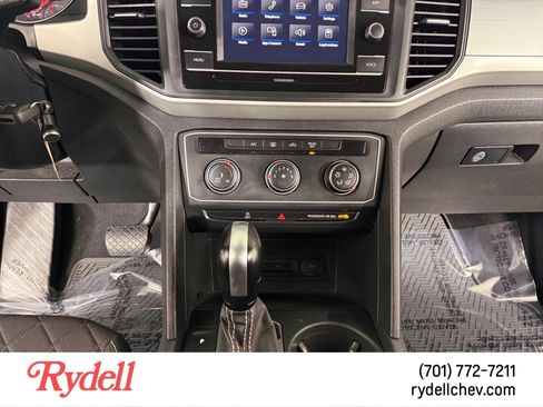 Used 2021 Volkswagen Atlas S image 15