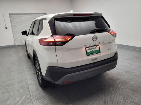 Used 2023 Nissan Rogue SV FWD image 6