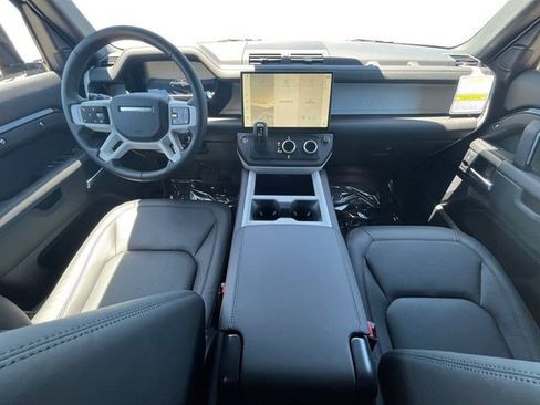 New 2026 Land Rover Defender 130 X-Dynamic SE AWD/4WD image 13