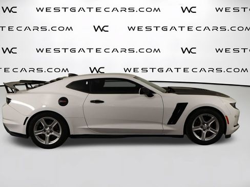 Used 2023 Chevrolet Camaro LT RWD image 40