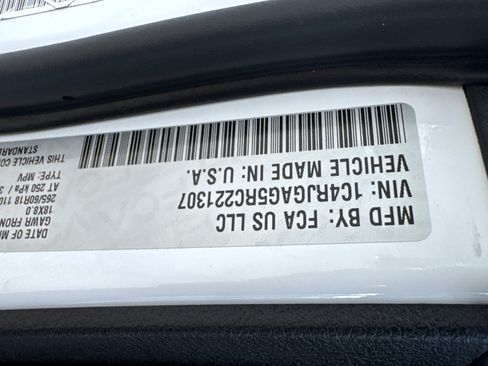 Certified 2024 Jeep Grand Cherokee Altitude RWD image 36