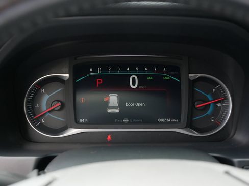 Used 2022 Honda Pilot Touring image 23