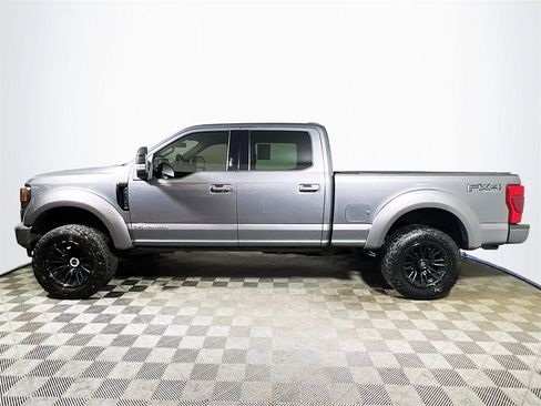 Used 2021 Ford F250 Lariat image 5