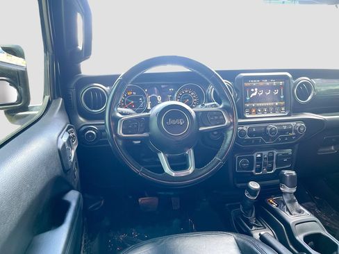 Used 2022 Jeep Wrangler Unlimited Sahara AWD/4WD image 24