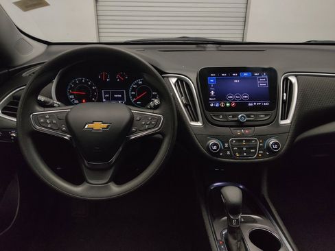 Used 2023 Chevrolet Malibu LT FWD image 22