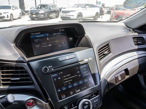 Used 2020 Acura ILX FWD image 29