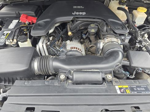 Used 2020 Jeep Gladiator Overland AWD/4WD image 33