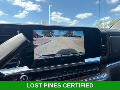 Used 2024 GMC Sierra 3500 SLE w/ SLE Value Package image 17