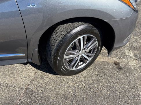 Certified 2019 INFINITI QX60 Luxe w/ Essential Package image 33