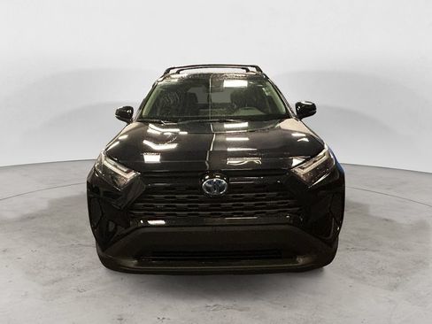 Used 2024 Toyota RAV4 LE AWD/4WD image 8