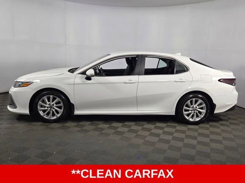 Used 2024 Toyota Camry LE FWD image 5
