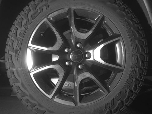 Used 2025 Jeep Compass Trailhawk image 15