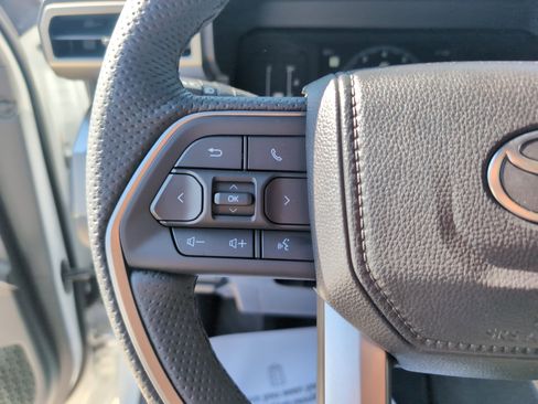 Certified 2024 Toyota Tacoma SR5 image 19