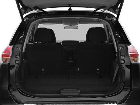 Used 2014 Nissan Rogue SV AWD/4WD image 13
