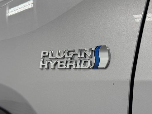 Used 2021 Toyota RAV4 XSE w/ Premium Package AWD/4WD image 9