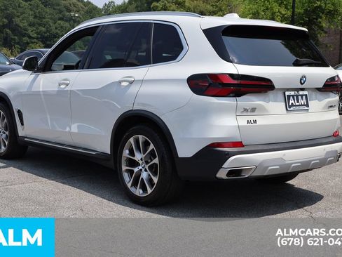 Used 2024 BMW X5 sDrive40i w/ Premium Package RWD image 8