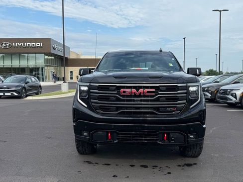 Used 2026 GMC Sierra 1500 AT4 w/ AT4 Premium Package AWD/4WD image 2
