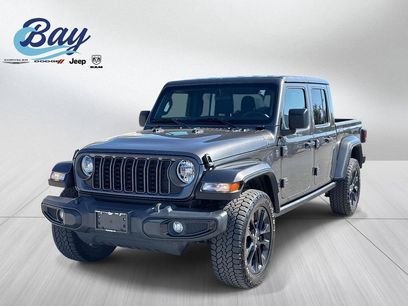 Used 2024 Jeep Gladiator Sport