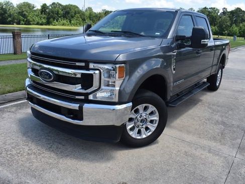 Used 2022 Ford F250 XLT AWD/4WD image 6