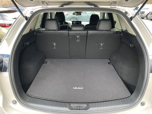 New 2025 MAZDA CX-5 AWD 2.5 S w/ Select Package image 9