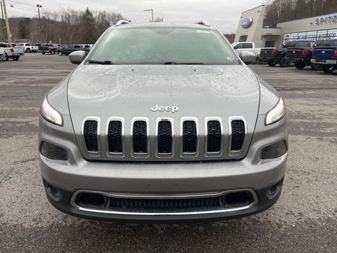 Used 2017 Jeep Cherokee Limited image 11