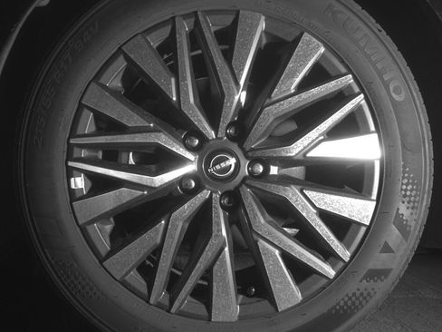 Used 2025 Nissan Altima 2.5 SV image 12