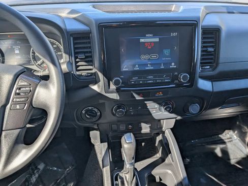 Used 2022 Nissan Frontier S w/ Technology Package image 15