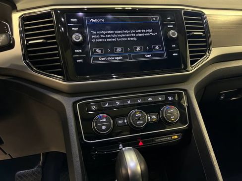 Certified 2023 Volkswagen Atlas SE w/ Panoramic Sunroof Package FWD image 26