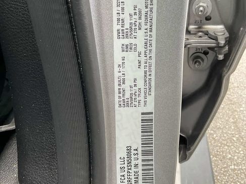 Used 2025 RAM 1500 Big Horn AWD/4WD image 30