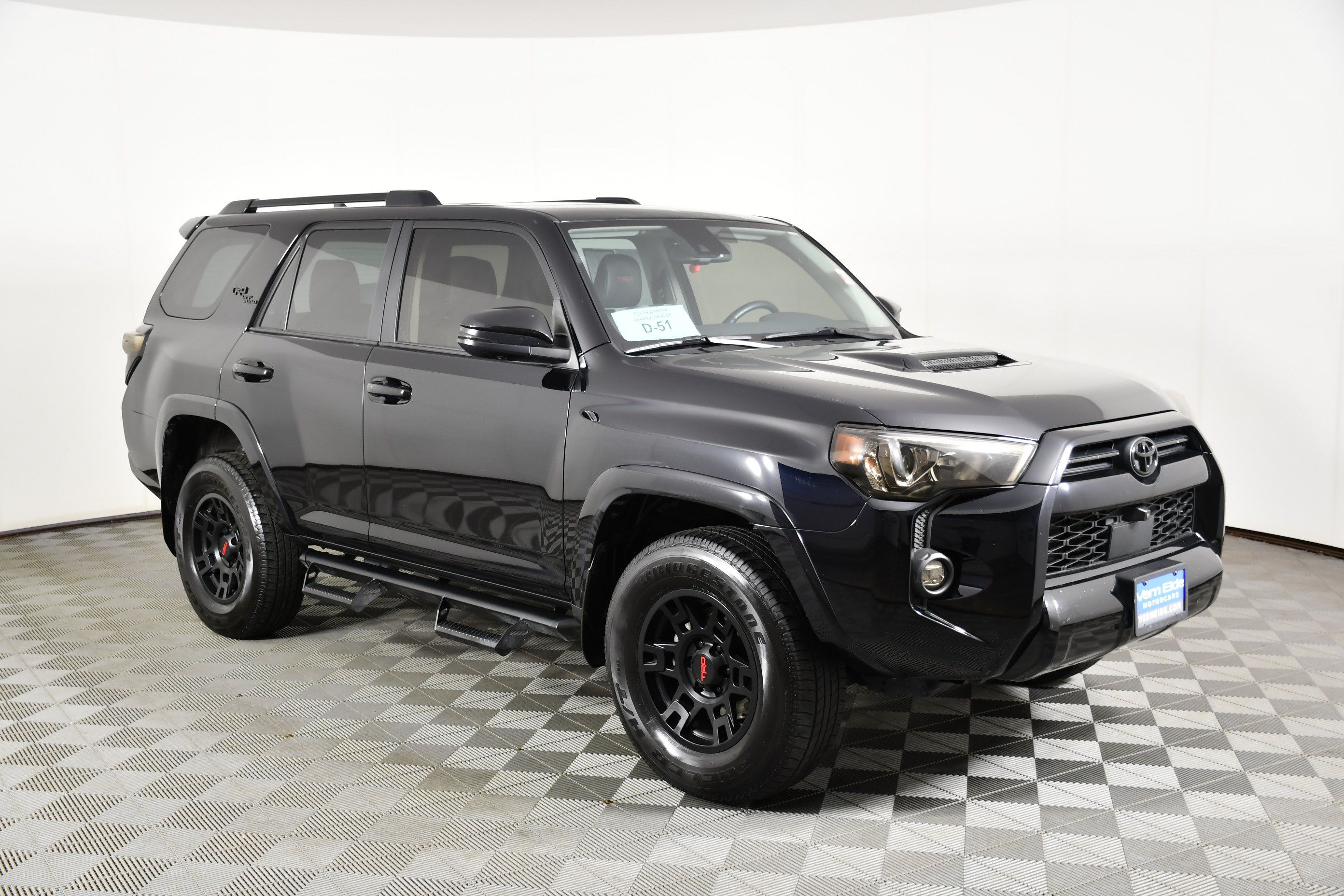 Used 2024 Toyota 4Runner TRD Off-Road Premium w/ Off Road Premium Plus Package AWD/4WD image 4