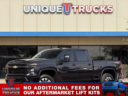 Used 2024 Chevrolet Silverado 2500 Custom w/ Custom Value Package