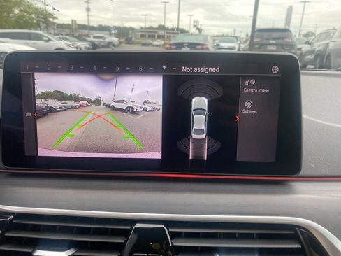 Used 2022 BMW 540i xDrive w/ Convenience Package image 22