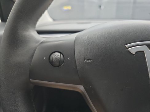 Used 2020 Tesla Model 3 RWD image 18